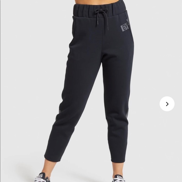Gymshark Rewind Joggers - Picture 1 of 5
